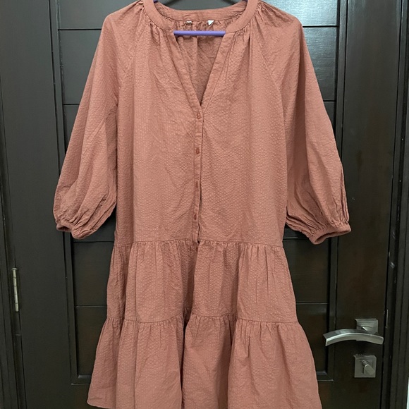 Tiered Dress in Textured Fabric - Picture 3 of 17